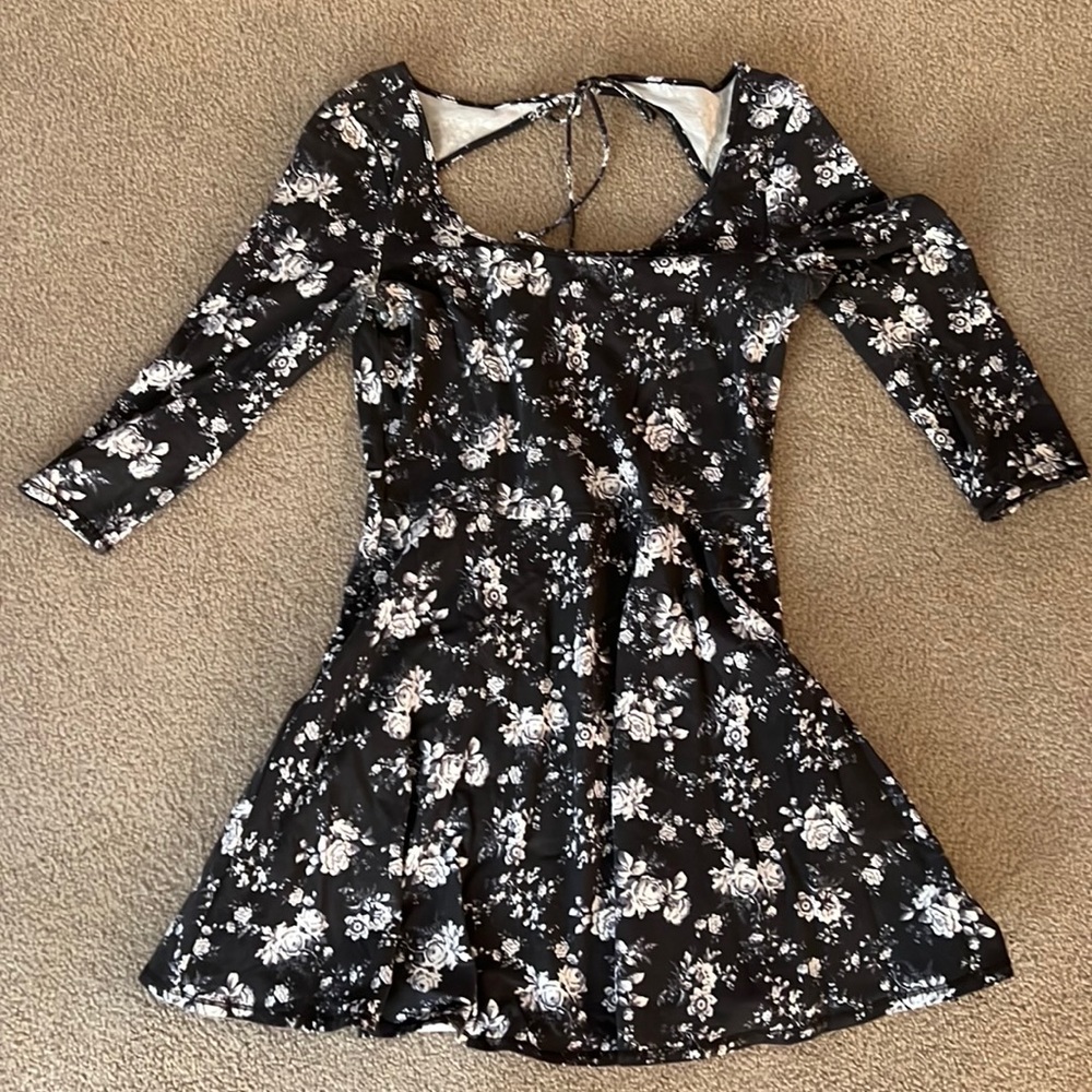 American Eagle Floral Skater Dress